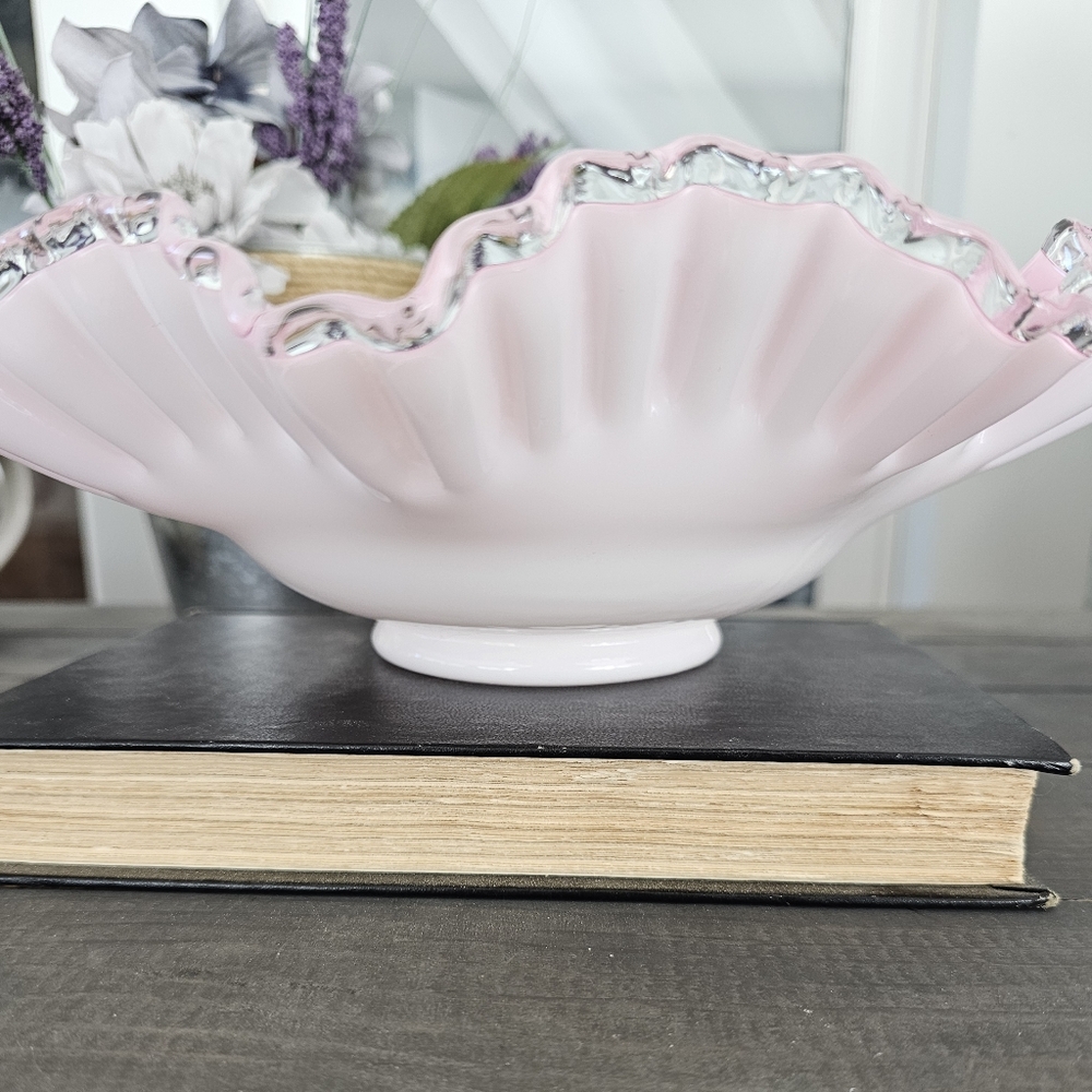 Vintage Fenton Pink Double Ruffle Edge Bowl - Picture 3 of 5